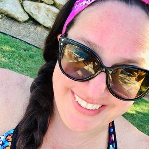 Meet your Posher, Katherine